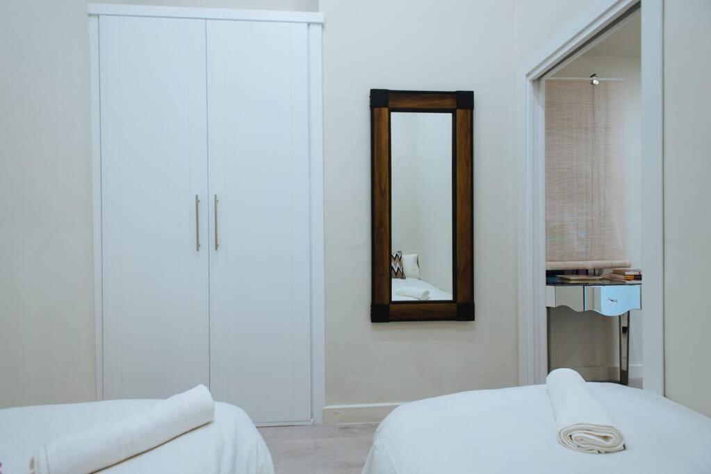 Selecta Elegante Y Centrico Apartamento Севиля Екстериор снимка